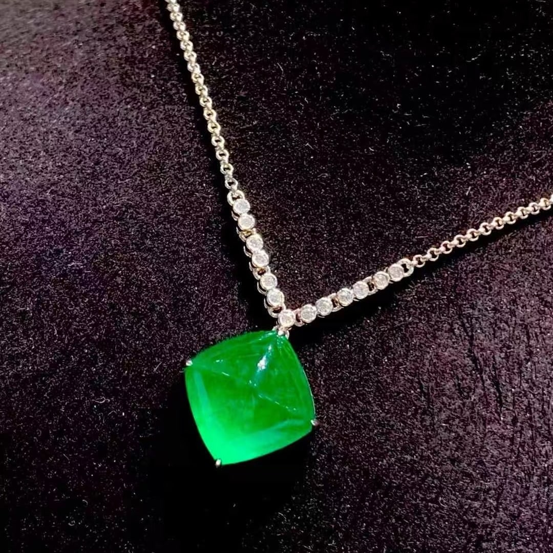 14k Gold 8.88 Ct Natural Emerald & Diamond Necklace - 4