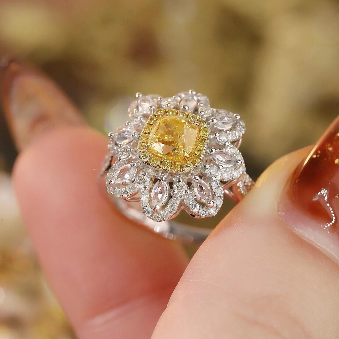 14k Gold 1.56 Ctw Natural Yellow Diamond & Diamond Ring - 3