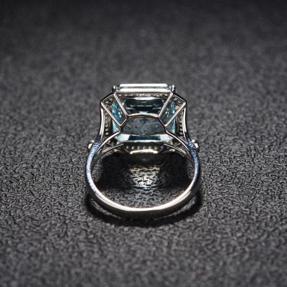 14k Gold 6.01 Ct Natural Aquamarine & Diamond Ring - 4