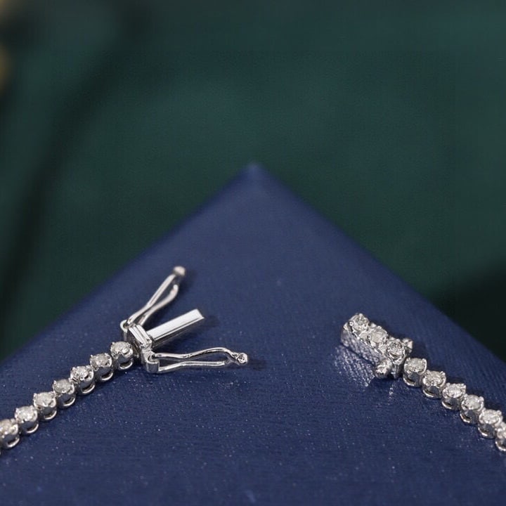 14k Gold 1.5 Ct Natural H Diamond Bracelet - 2