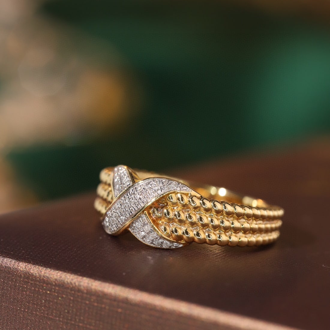 14k Gold 0.1 Ct Natural H Diamond Ring - 4