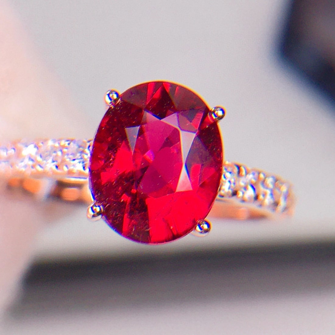 14k Gold 2.1 Ct Natural Tourmaline & Diamond Ring: Ref:231125192 // gold content:14k gold // ring size:7. 25us // // main gemstone:tourmaline // shape:oval // carat weight:2. 1ct // color:red // treatment:natural // // adjacent gemstone 2 : diamond //
