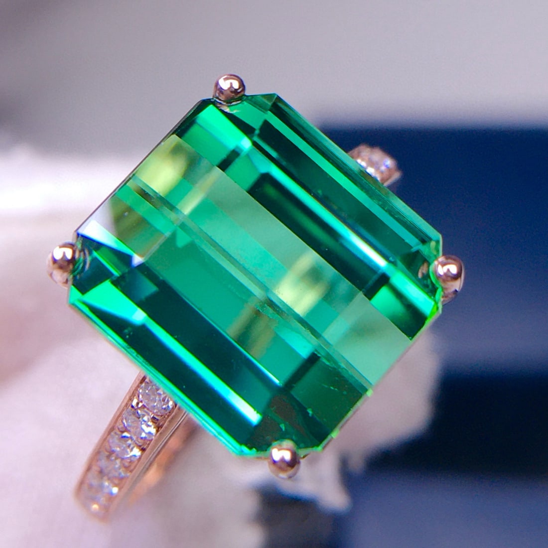 14k Gold 9.1 Ct Natural Tourmaline & Diamond Ring - 6