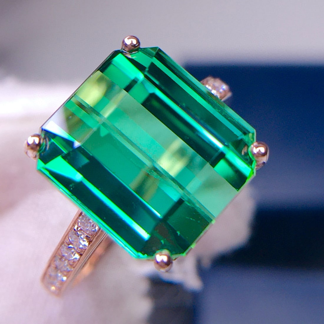 14k Gold 9.1 Ct Natural Tourmaline & Diamond Ring - 7