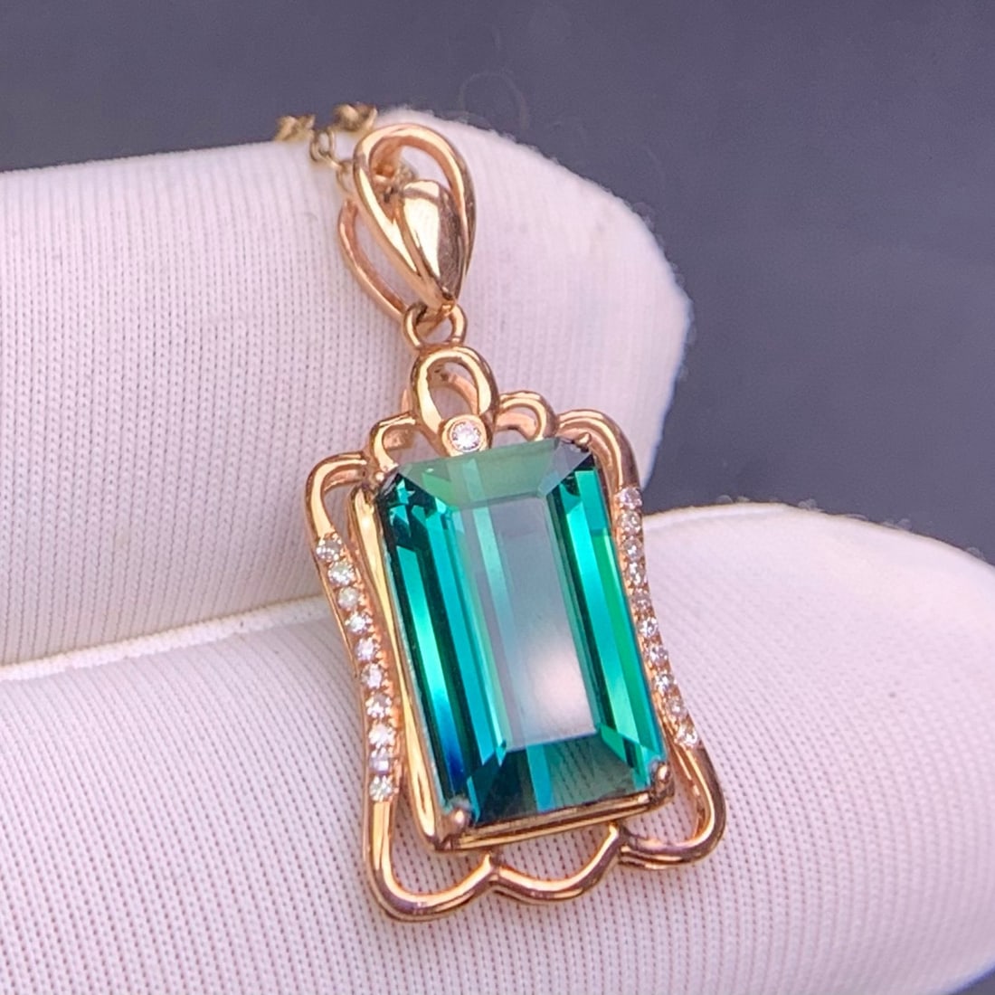 14k Gold 3.3 Ct Natural Tourmaline & Diamond Pendant( Without Chain ) - 4