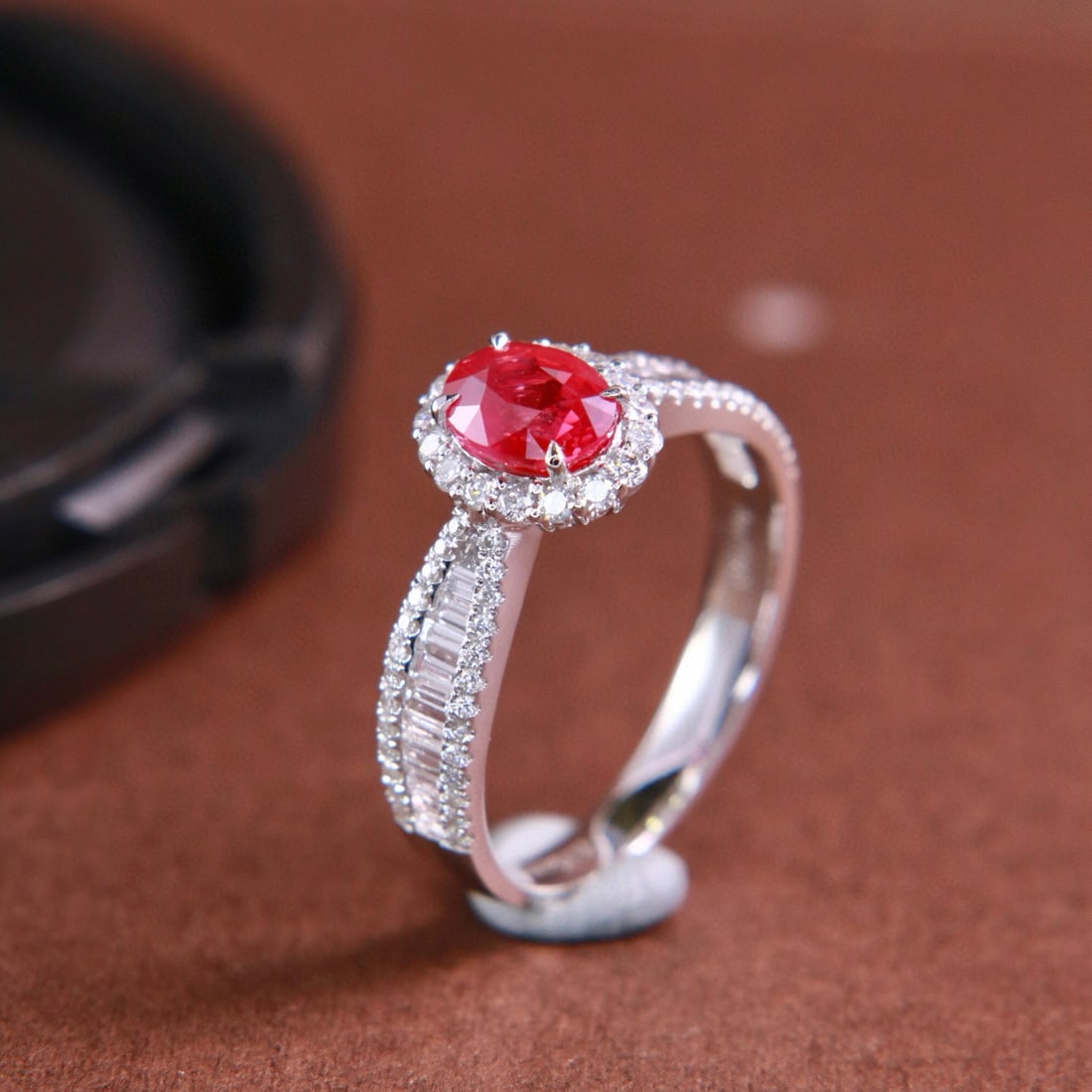 14k Gold 1.72 Ctw Natural Ruby & Diamond Ring - 3