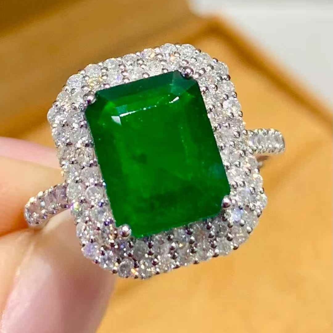 14k Gold 2.08 Ct Vivid Green Natural Emerald & Diamond Ring (1 of 7)