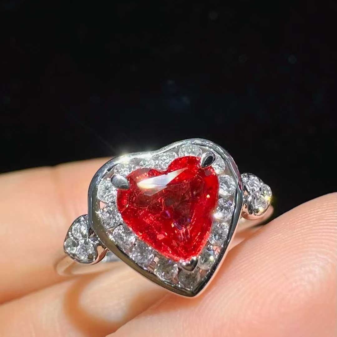 14k Gold 1.32 Ctw Natural Spinel & Diamond Ring: Ref:231125239 // gold content:14k gold // ring size:7. 25us // // main gemstone:spinel // shape:heart // carat weight:1. 03ct // color:red // treatment:natural // // adjacent gemstone 2 : diamond // s