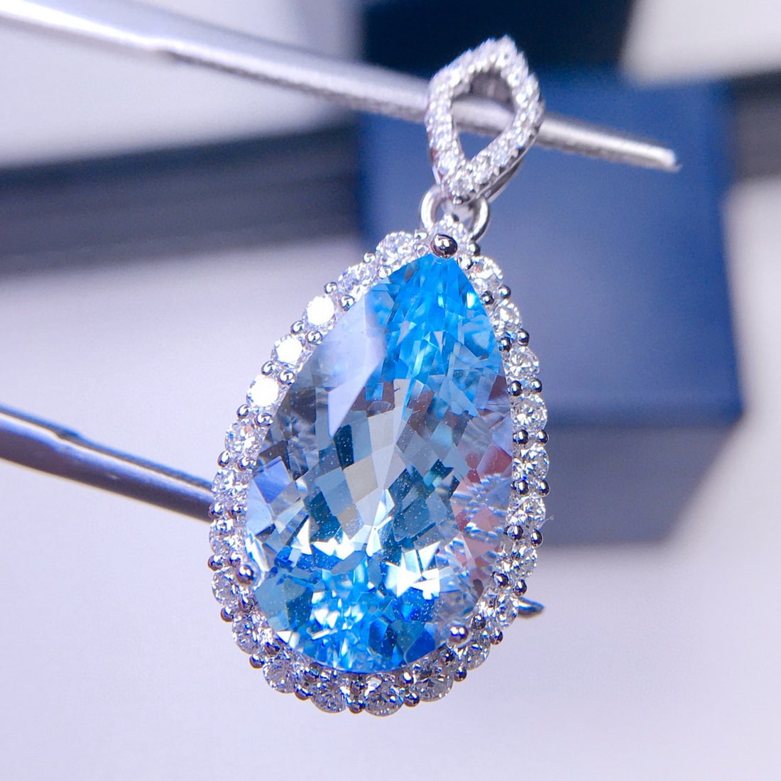 14k Gold 5.72 Ct Natural Aquamarine & Diamond Pendant( Without Chain ) - 5