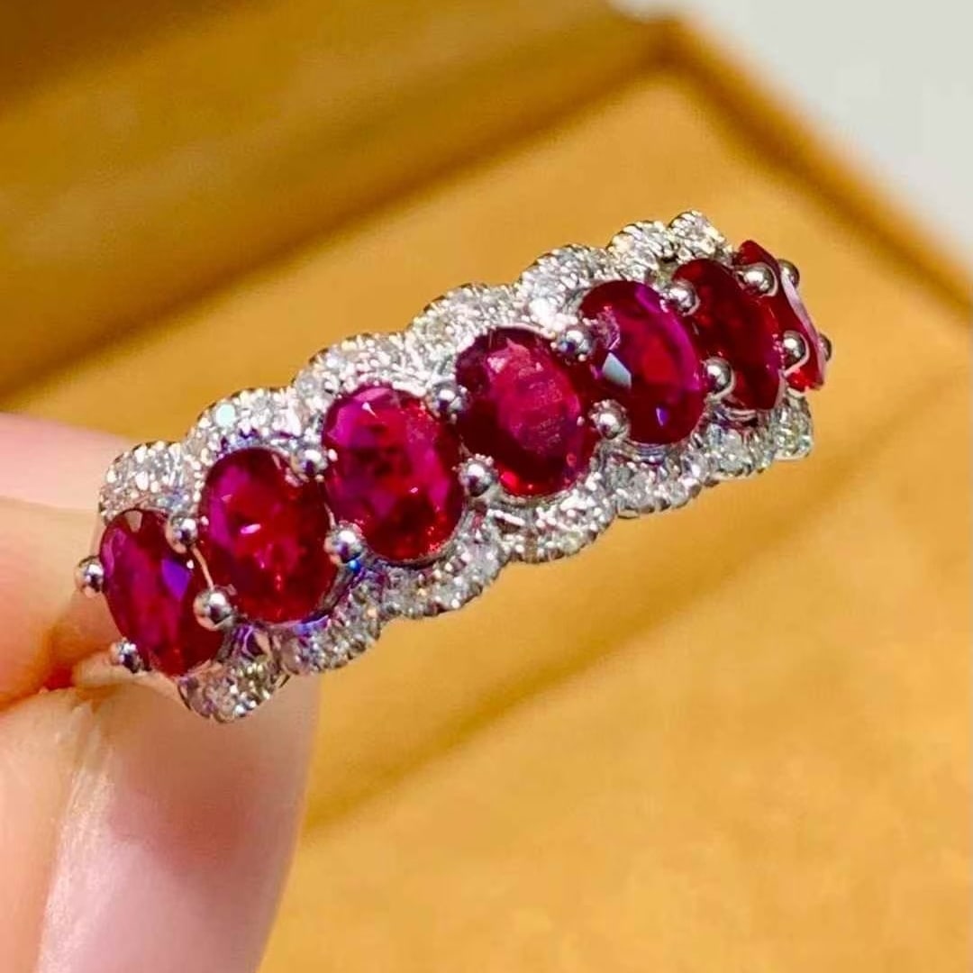 14k Gold 1.2 Ct Natural Ruby & Diamond Ring: Ref:231125255 // gold content:14k gold // ring size:7. 25us // // main gemstone:ruby // shape:oval // carat weight:1. 2ct // color:red // treatment:natural // // adjacent gemstone 2 : diamond // shape