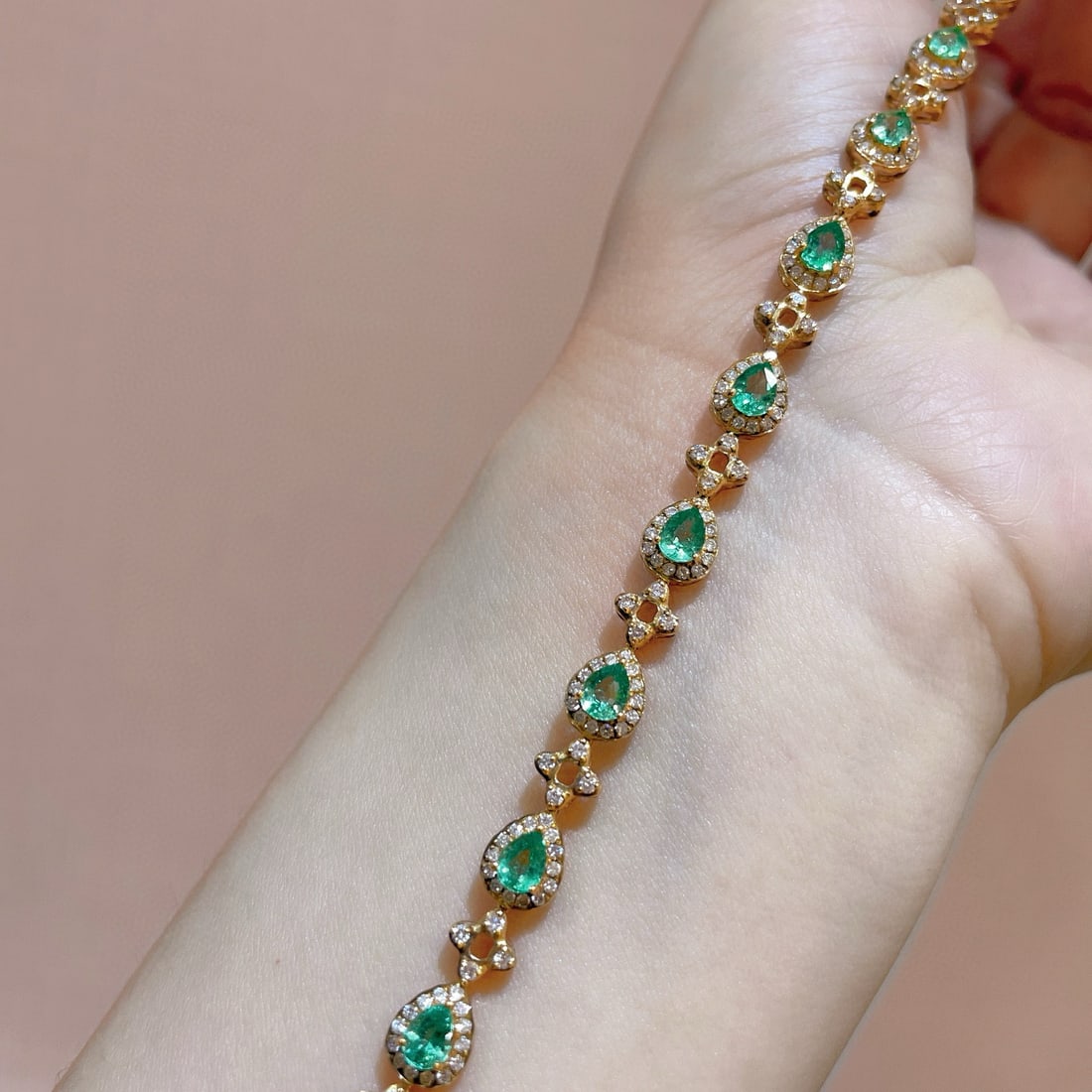 14k Gold 4.11 Ctw Natural Emerald & Diamond Bracelet - 2