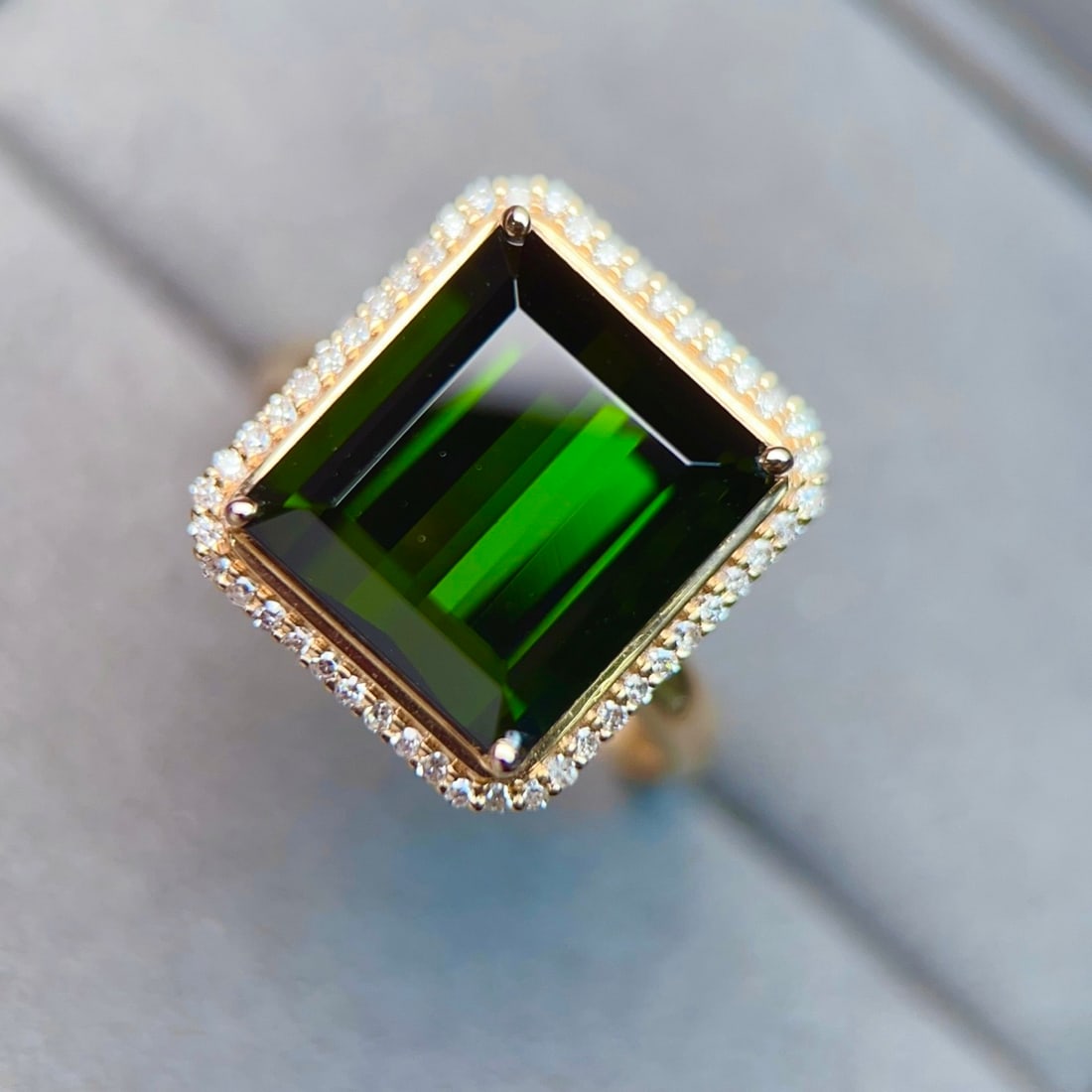 14k Gold 9.09 Ctw Natural Tourmaline & Diamond Ring - 4