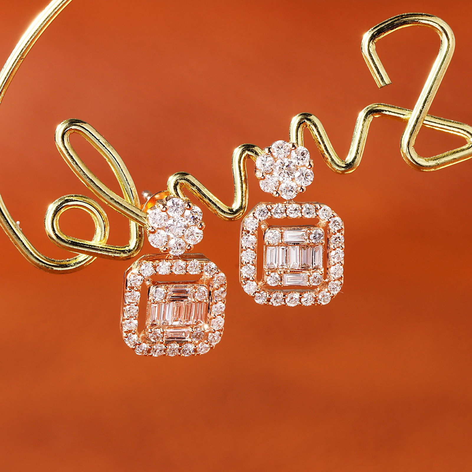 14k Gold 0.78 Ctw Natural H Diamond Earrings - 4