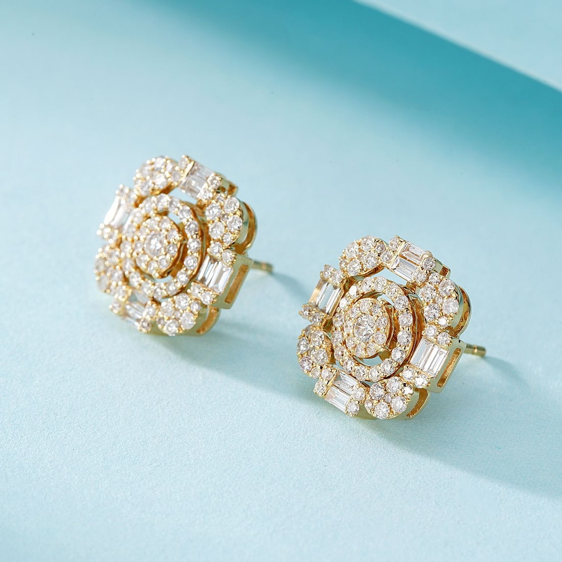 14k Gold 1.02 Ctw Natural H Diamond Earrings - 2