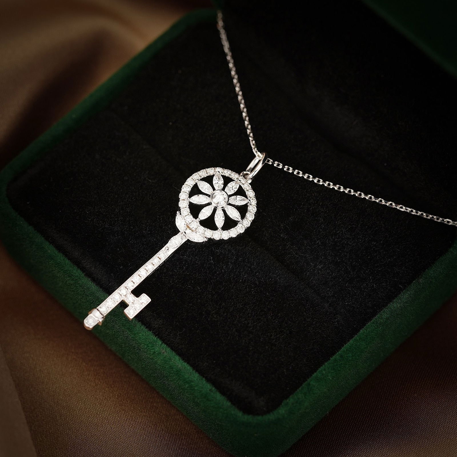 14k Gold 0.72 Ct Natural H Diamond Necklace - 3