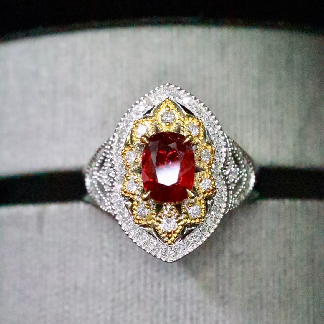 14k Gold 1.66 Ctw Natural Ruby & Diamond Ring - 4