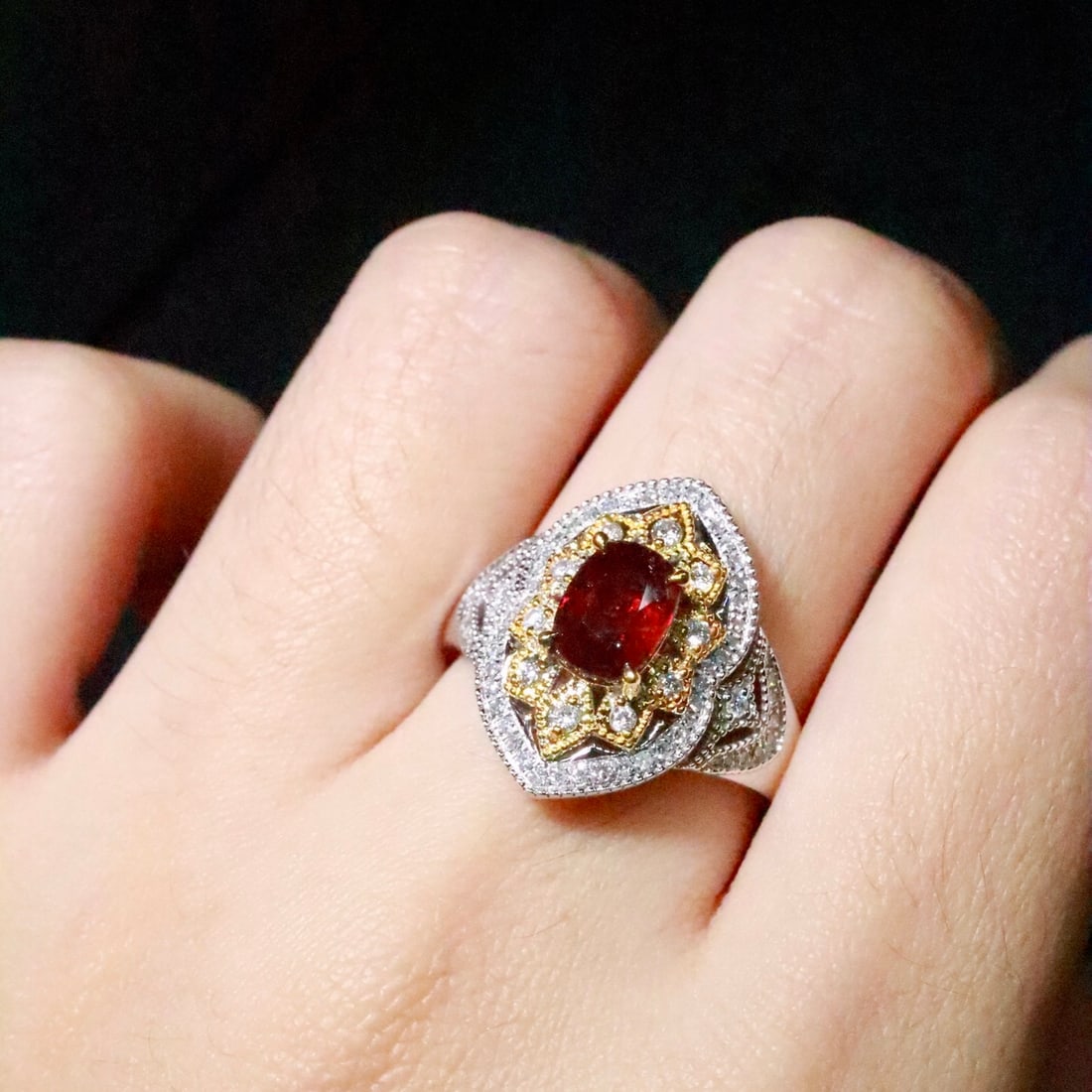 14k Gold 1.66 Ctw Natural Ruby & Diamond Ring - 5