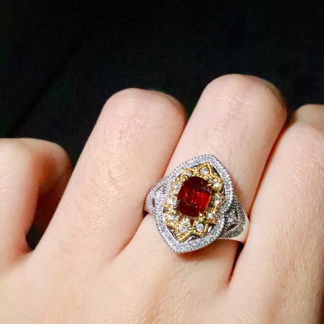 14k Gold 1.66 Ctw Natural Ruby & Diamond Ring - 6