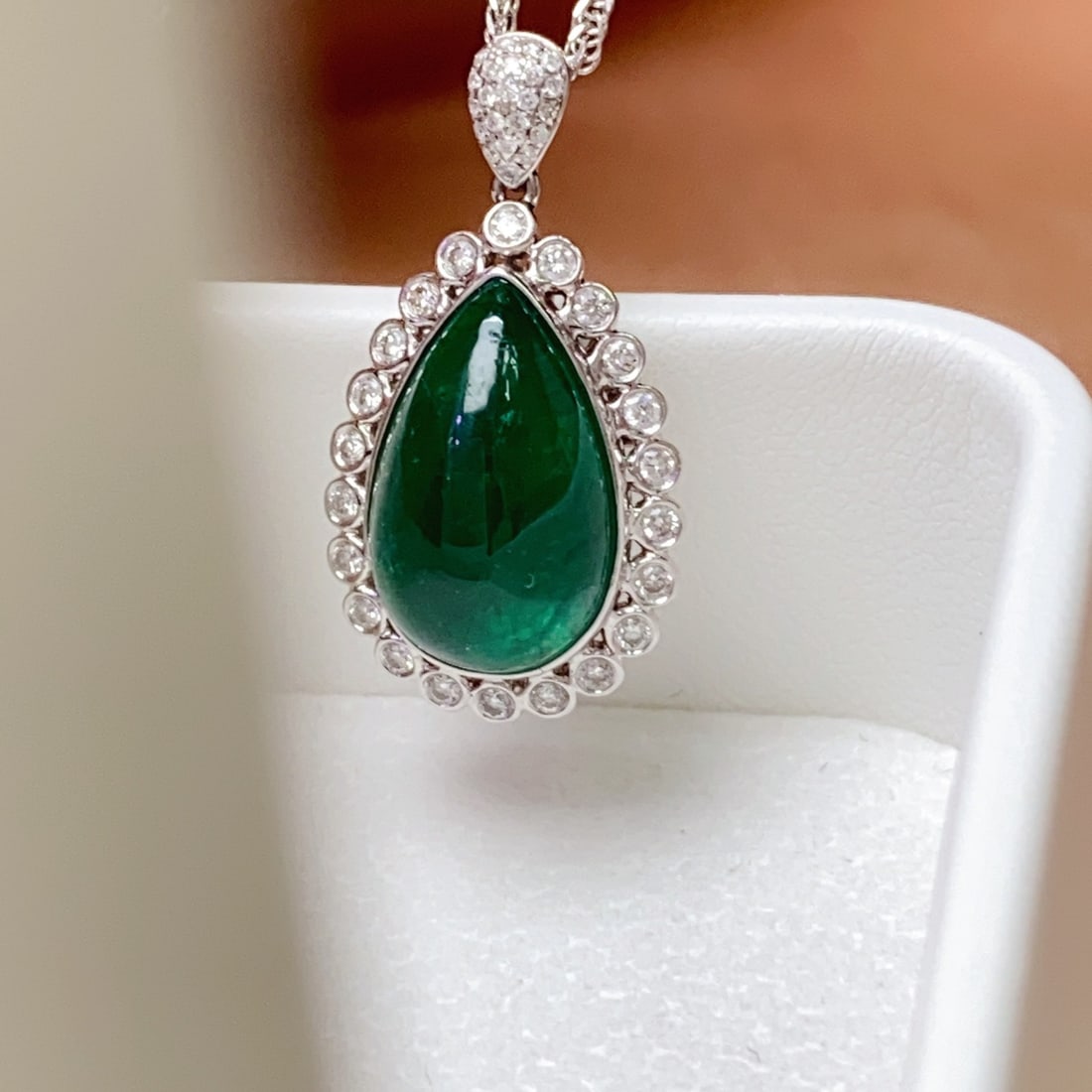 14k Gold 6.50 Ct Natural Emerald & Diamond Pendant( Without Chain ) - 3