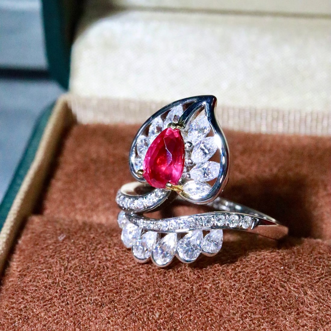 14k Gold 1.00 Ctw Natural Ruby & Diamond Ring - 2