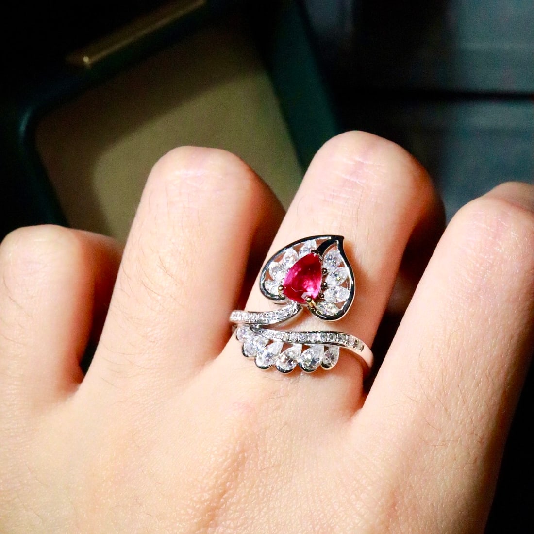 14k Gold 1.00 Ctw Natural Ruby & Diamond Ring - 5