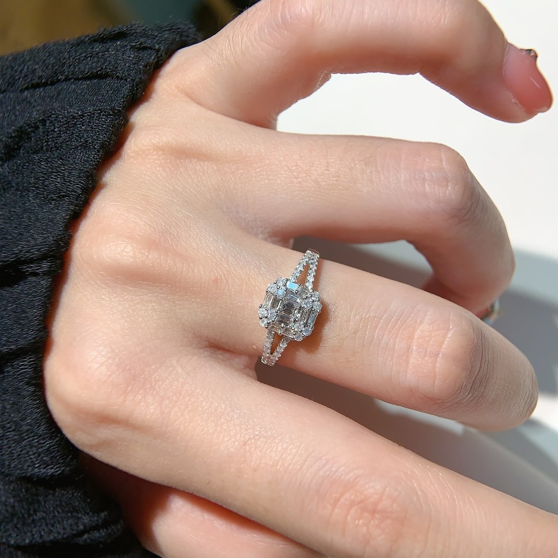 14k Gold 0.48 Ct Natural H Diamond Ring - 4