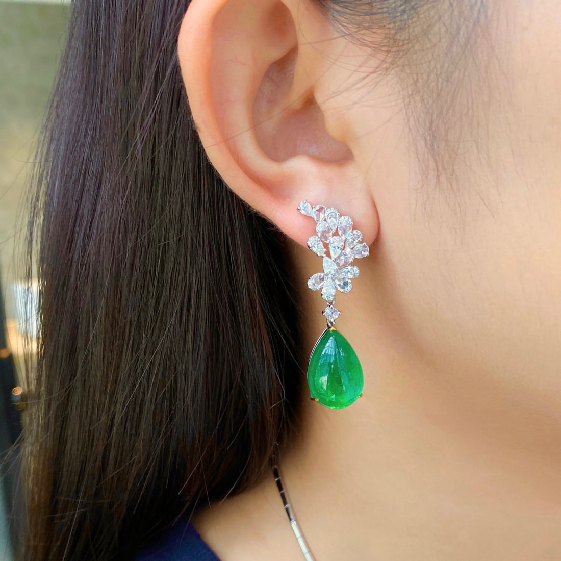 14k Gold 27.40 Ctw Vivid Green Natural Emerald & Diamond Earrings - 4