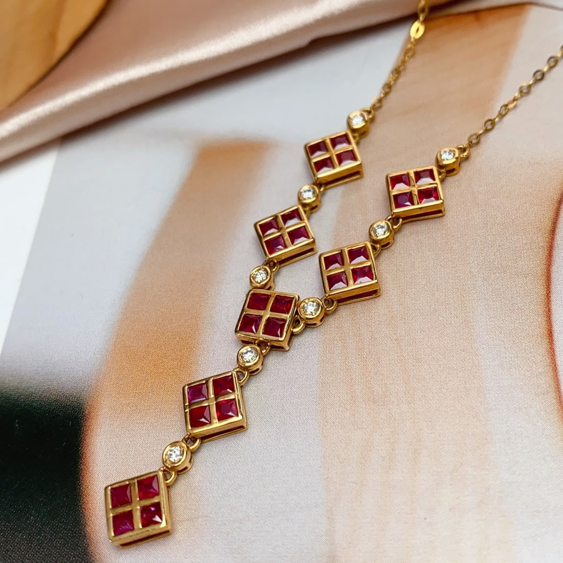 14k Gold 2.40 Ct Natural Ruby & Diamond Necklace - 5