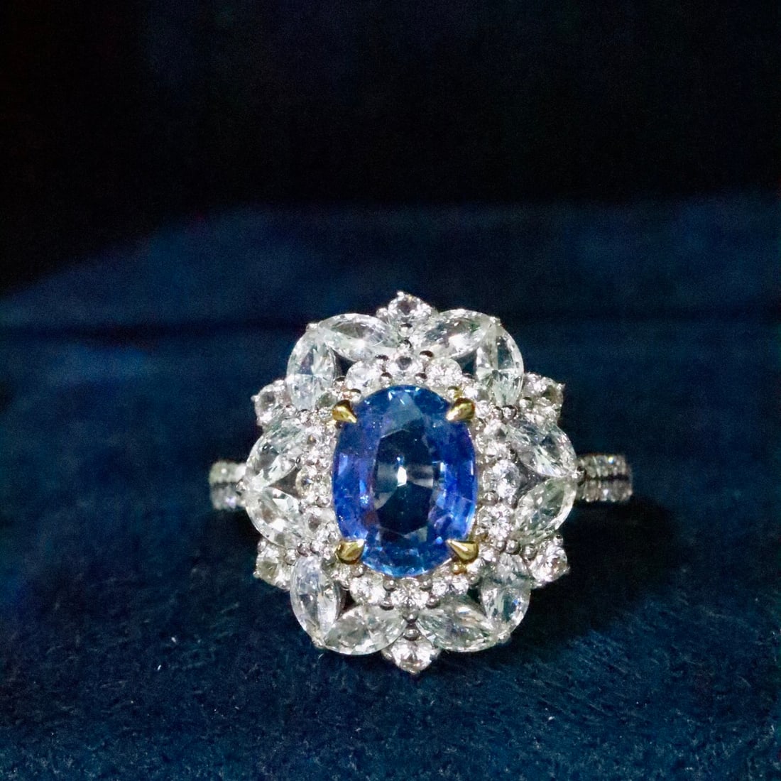 14k Gold 1.58 Ctw Natural Sapphire & Diamond Ring: Ref:231126163 // gold content:14k gold // ring size:7. 25us // // main gemstone:sapphire // shape:oval // carat weight:1. 48ct // color:blue // treatment:natural // // adjacent gemstone 2 : diamond //