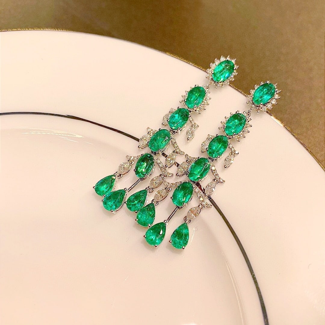 14k Gold 6.82 Ctw Natural Emerald & Diamond Earrings - 2