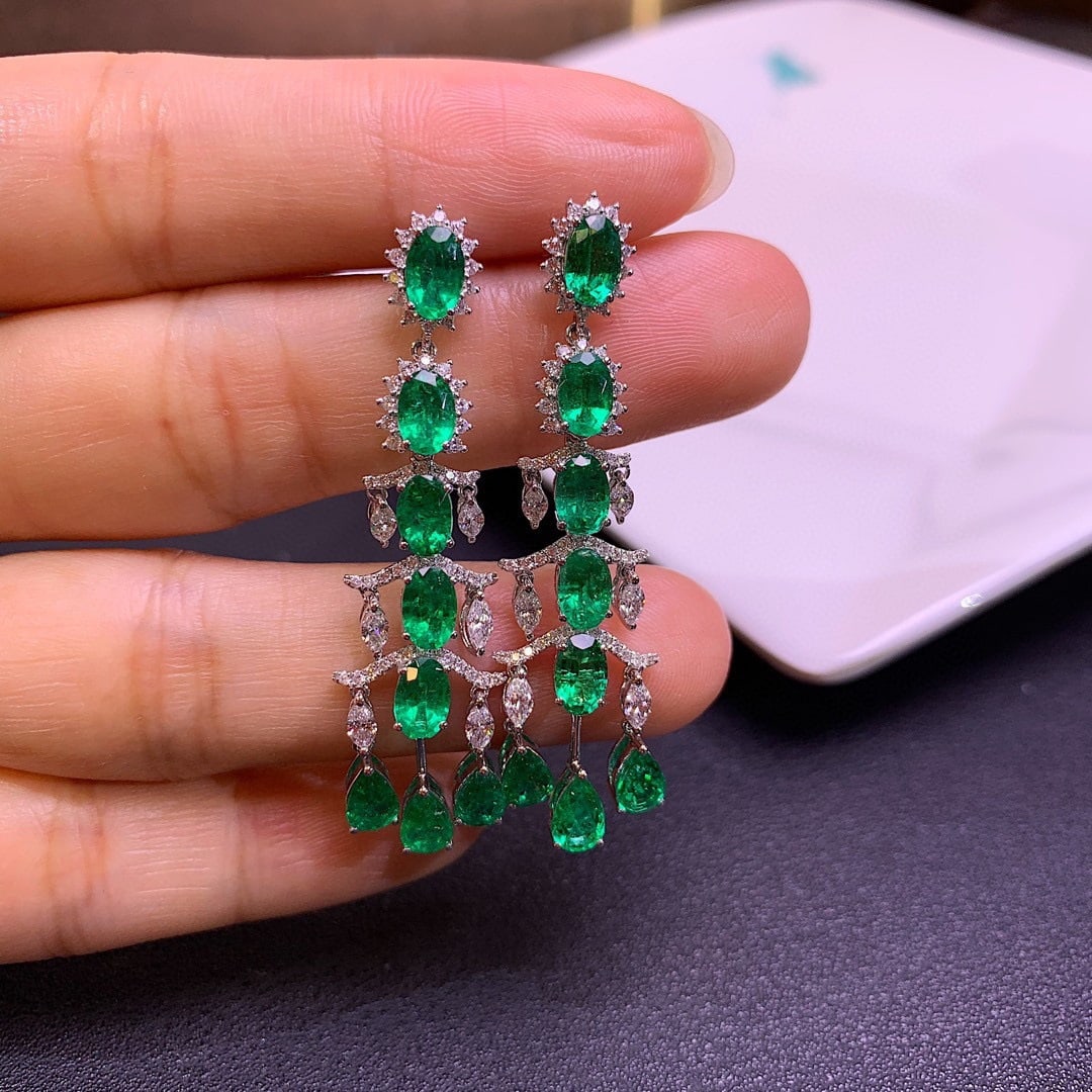 14k Gold 6.82 Ctw Natural Emerald & Diamond Earrings - 5