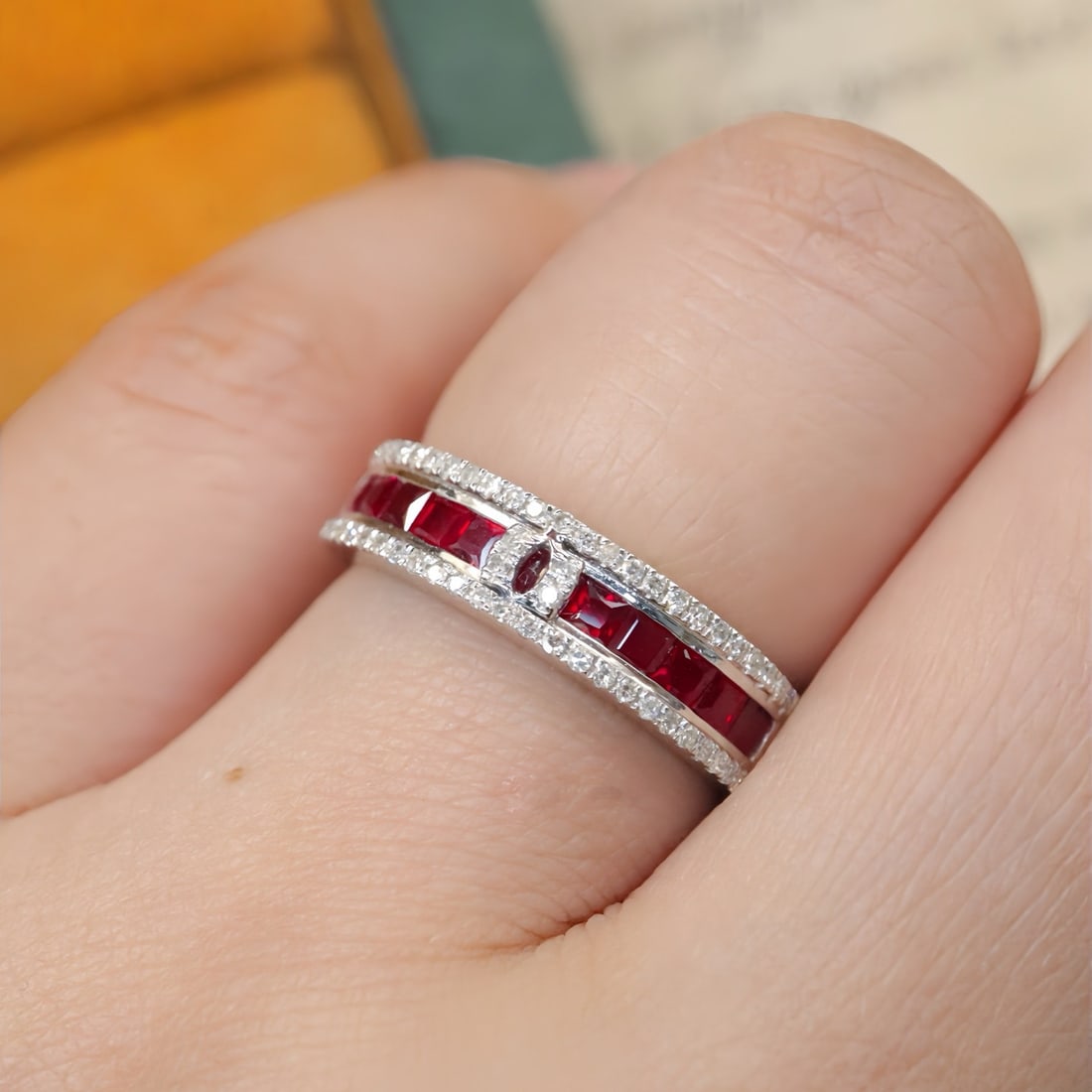 14k Gold 0.96 Ctw Natural Ruby & Diamond Ring - 6