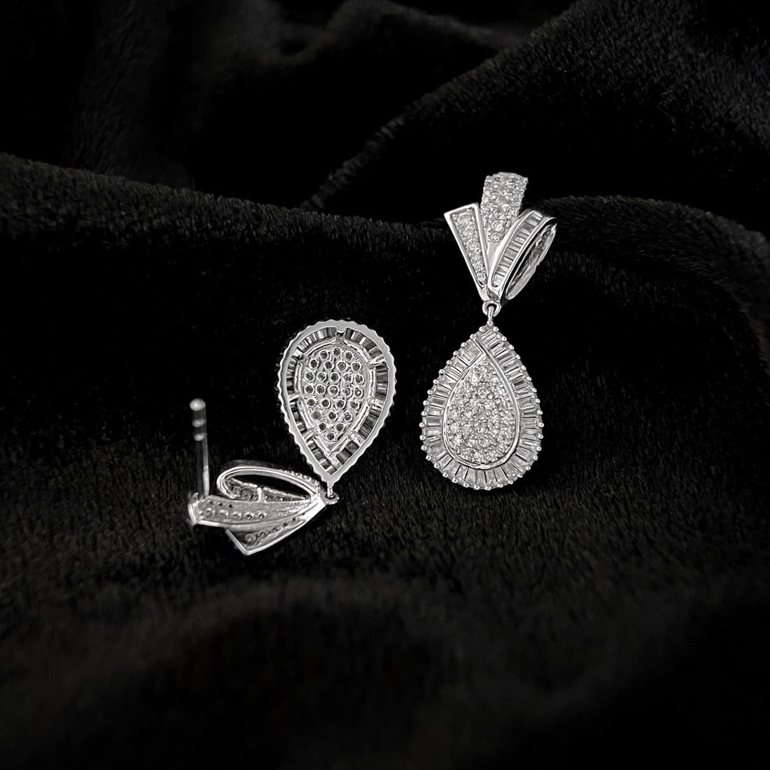 14k Gold 0.88 Ct Natural H Diamond Earrings - 2