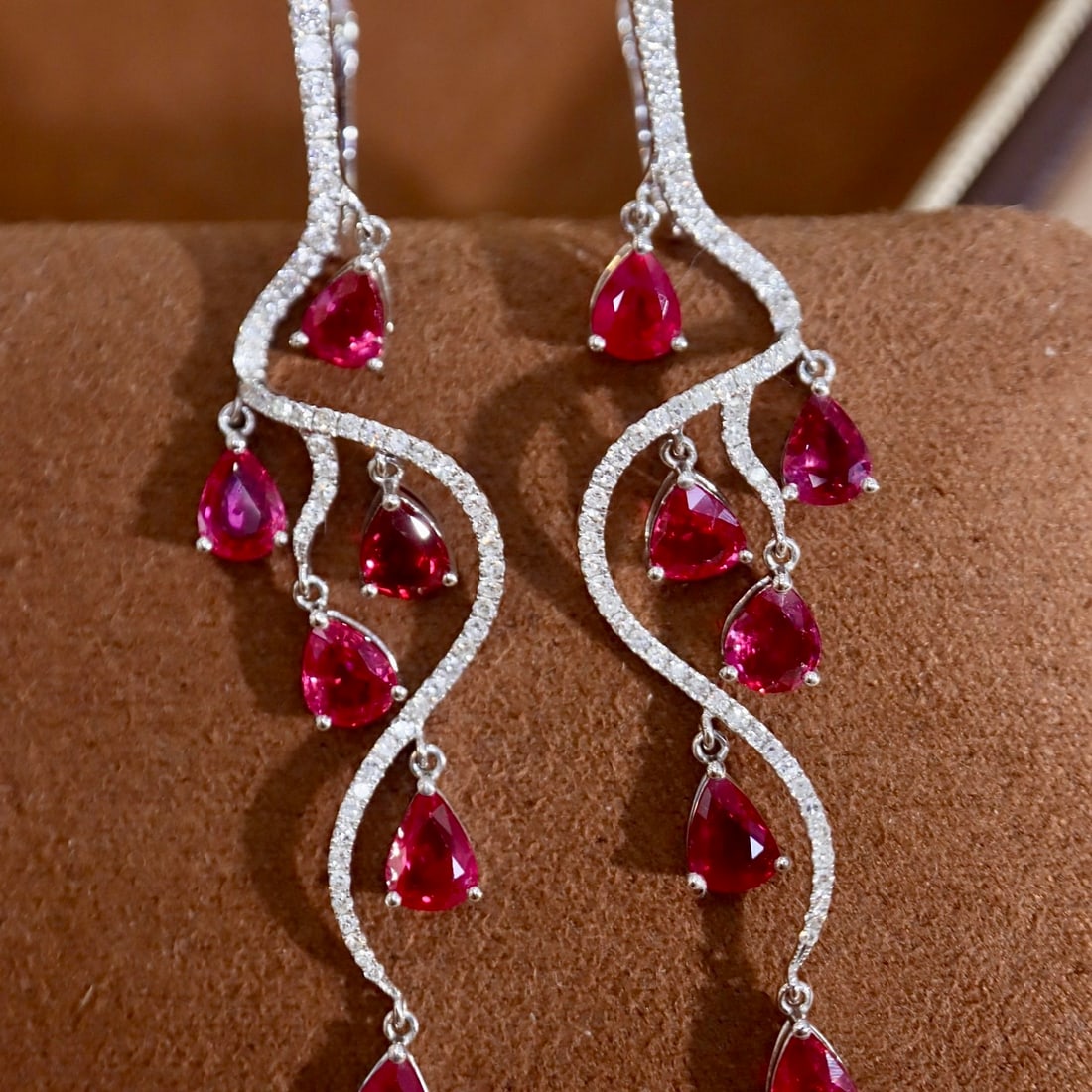 14k Gold 5.26 Ctw Natural Ruby & Diamond Earrings - 4