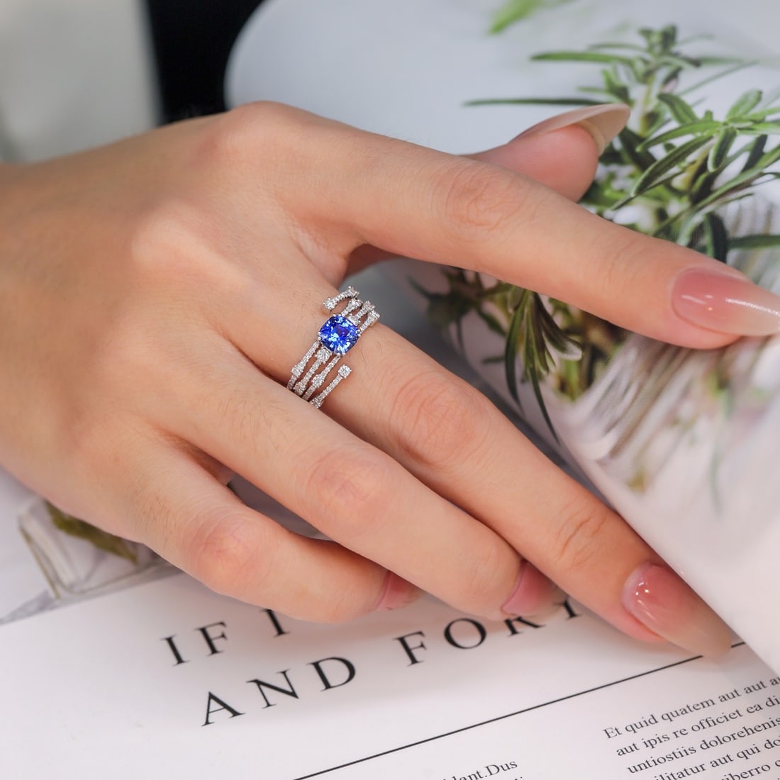 14k Gold 1.70 Ctw Natural Sapphire & Diamond Ring - 5