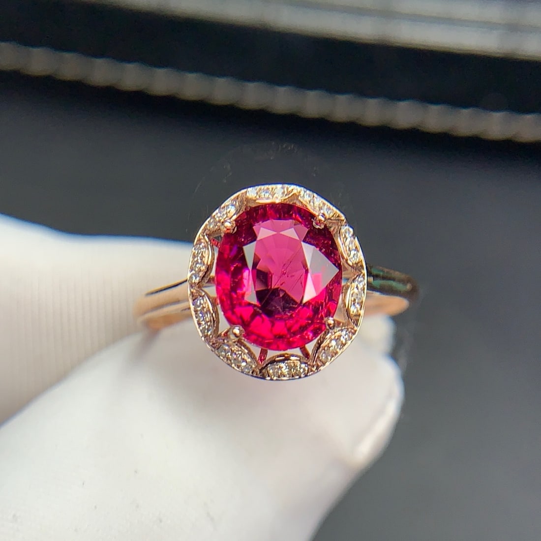 14k Gold 2.3 Ct Natural Tourmaline & Diamond Ring - 7