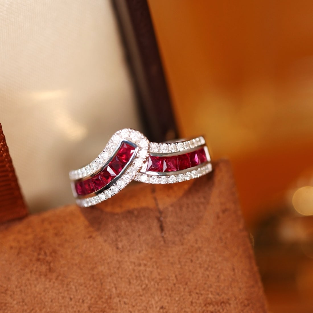 14k Gold 1.34 Ctw Natural Ruby & Diamond Ring - 6