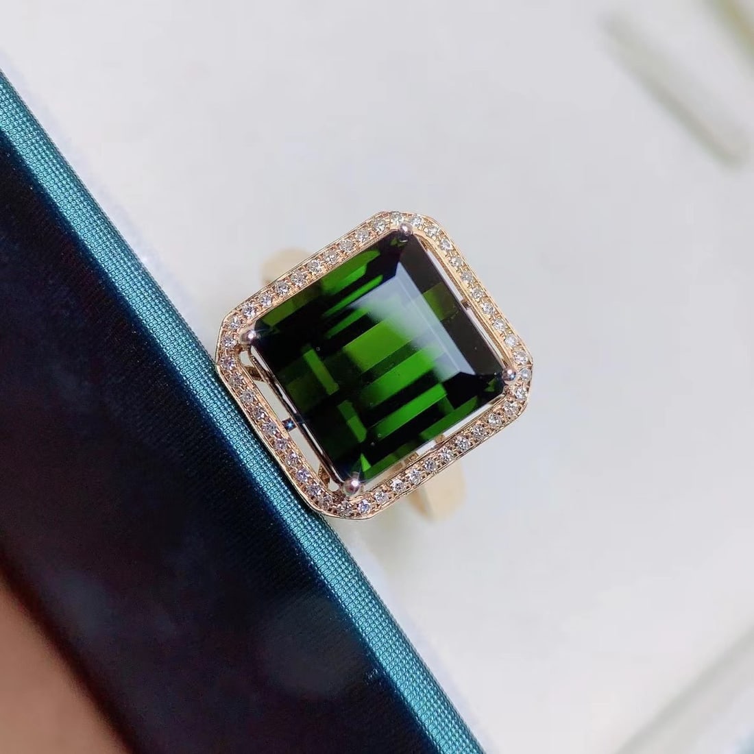 14k Gold 8.18 Ctw Natural Tourmaline & Diamond Ring - 3