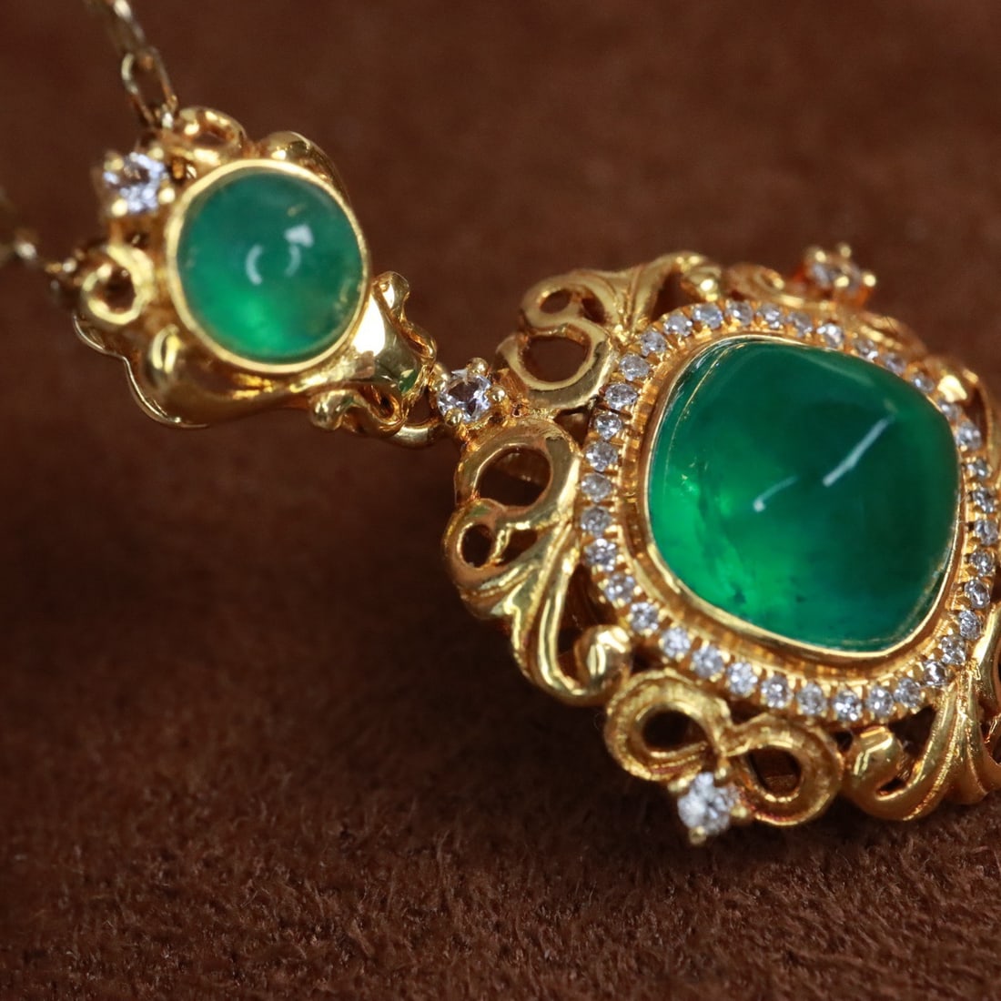 14k Gold 2.5 Ct Natural Emerald & Diamond & Sapphire Pendant( Without Chain ) - 3