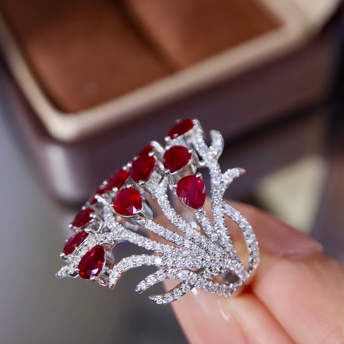 14k Gold 4.35 Ctw Vivid Red Natural Ruby & Diamond Ring - 8