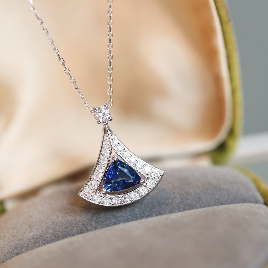 14k Gold 1.59 Ctw Natural Sapphire & Diamond Pendant( Without Chain ) - 2