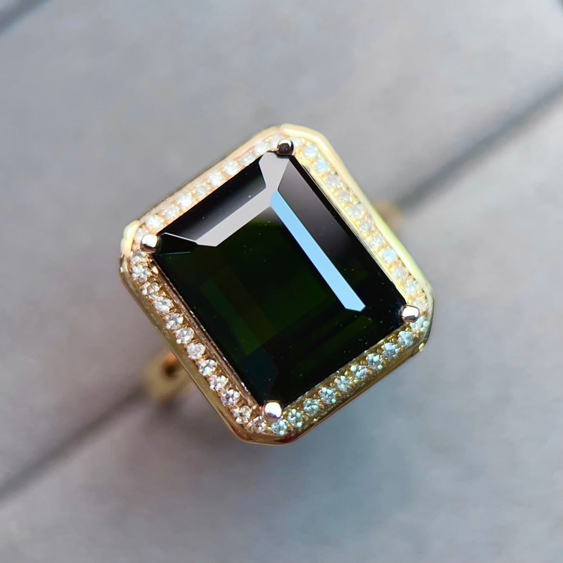 14k Gold 8.22 Ctw Natural Tourmaline & Diamond Ring - 2