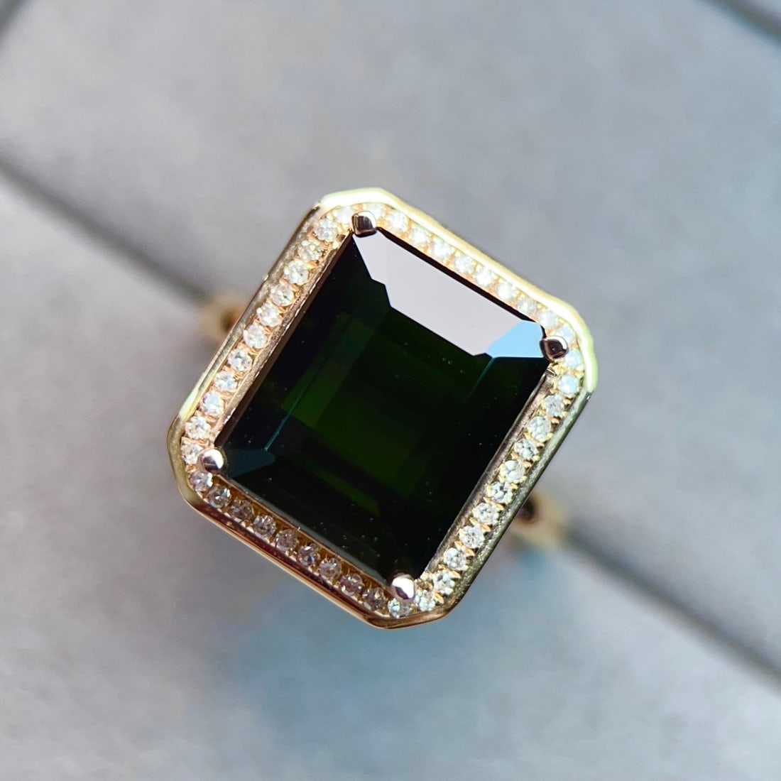14k Gold 8.22 Ctw Natural Tourmaline & Diamond Ring - 3