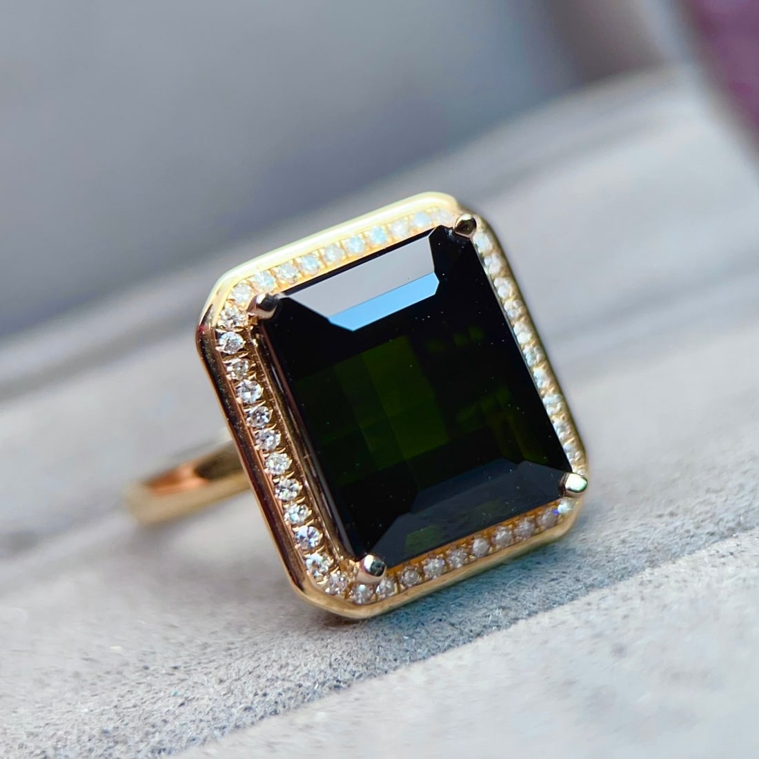 14k Gold 8.22 Ctw Natural Tourmaline & Diamond Ring - 5