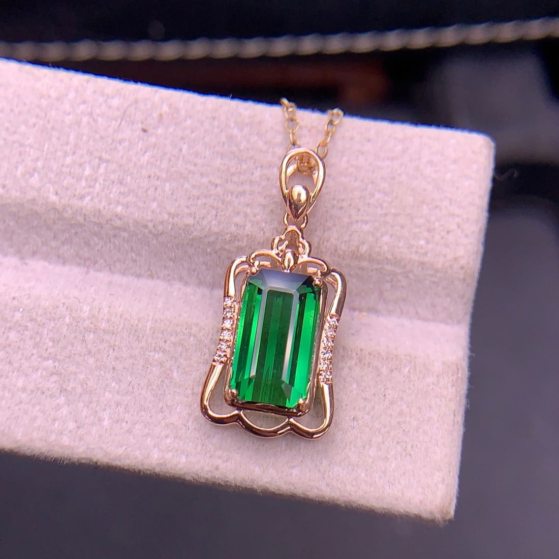 14k Gold 3.08 Ct Natural Tourmaline & Diamond Pendant( Without Chain ) - 9