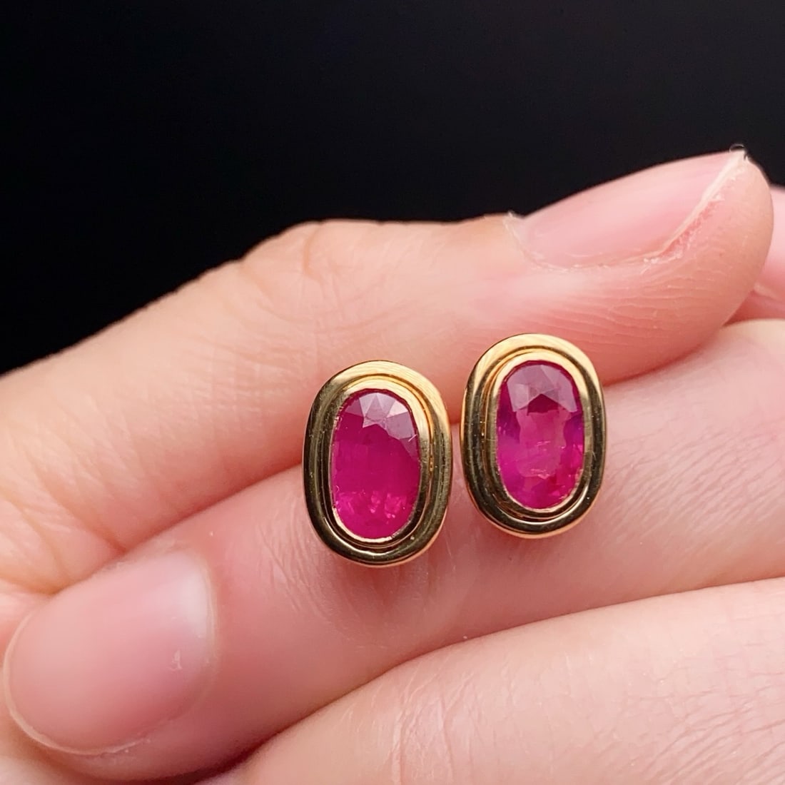 14k Gold 1.87 Ct Natural Ruby Earrings - 3