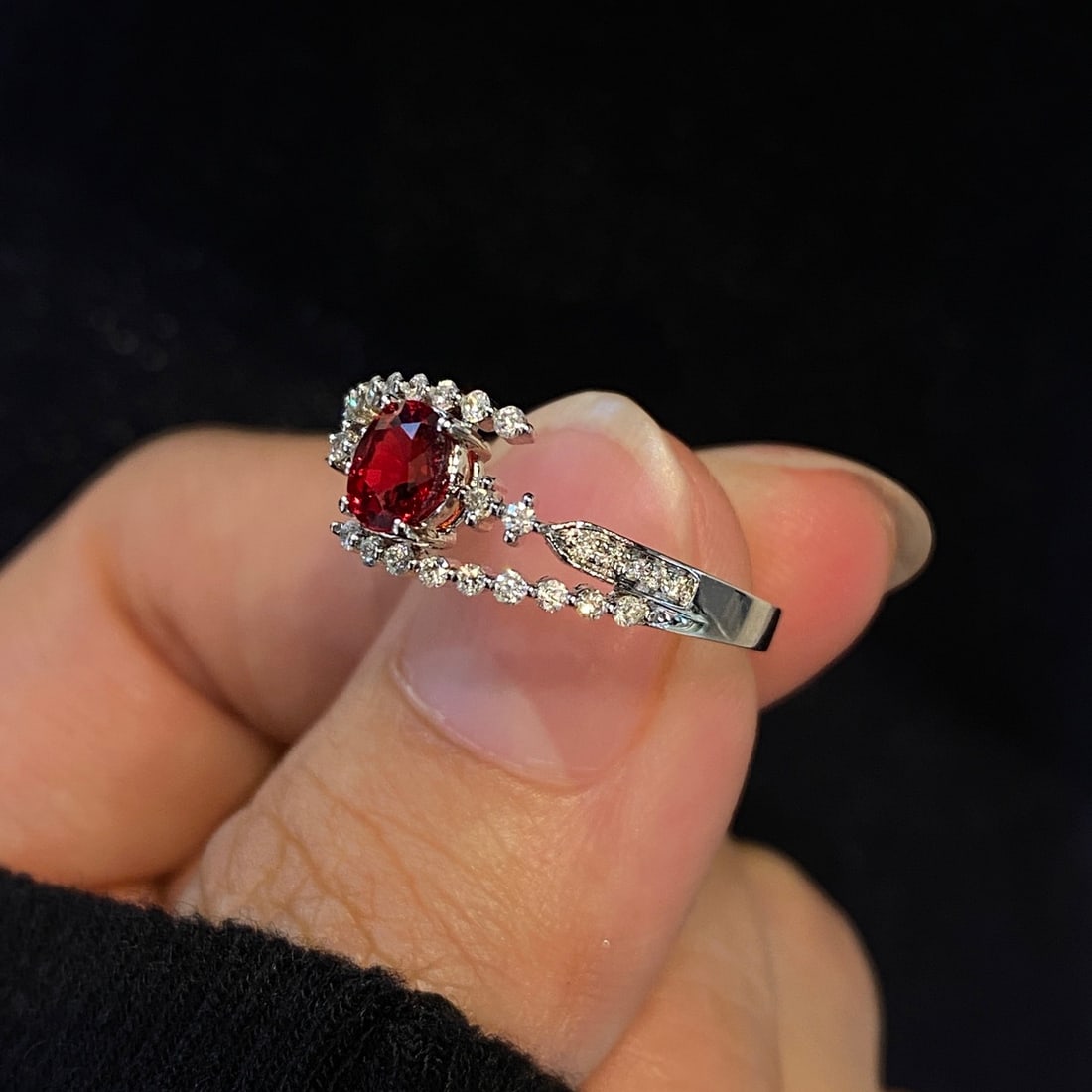 14k Gold 0.71 Ctw Natural Ruby & Diamond Ring - 2