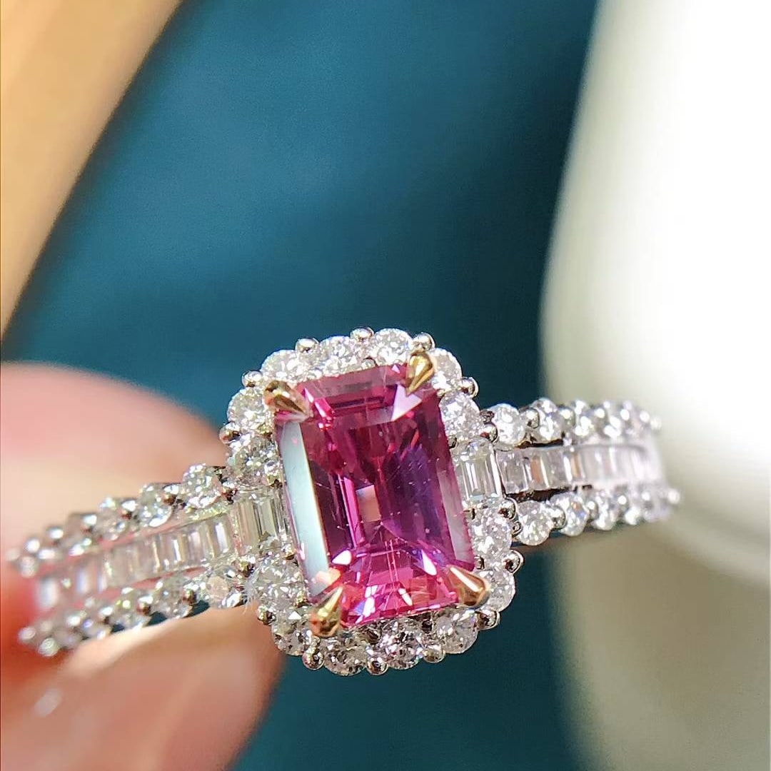 14k Gold 1.56 Ctw Natural Padparadscha Sapphire & Diamond Ring - 2