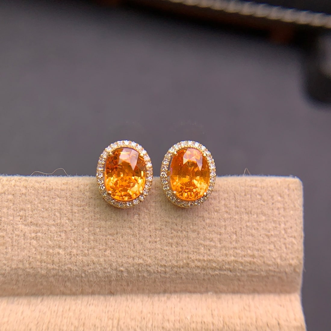 14k Gold 2.9 Ct Natural Spessartine & Diamond Earrings - 3