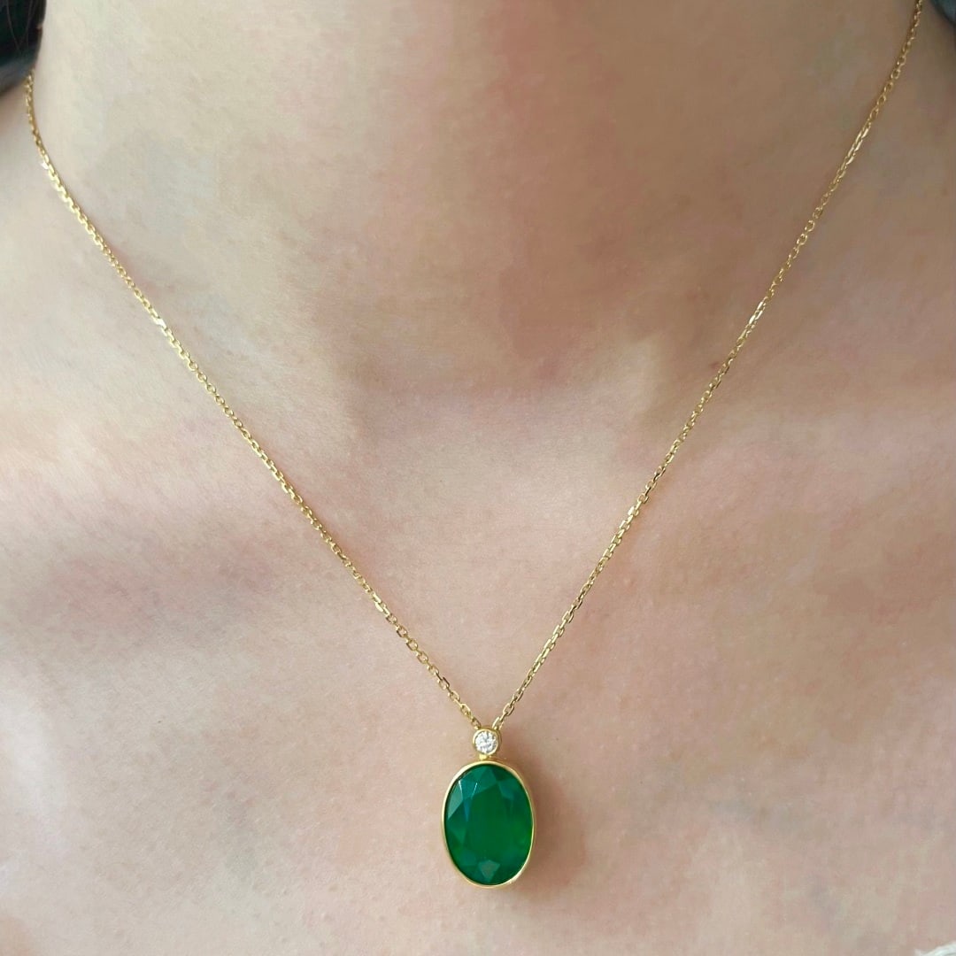 14k Gold 5.27 Ctw Vivid Green Natural Emerald & Diamond Necklace - 8